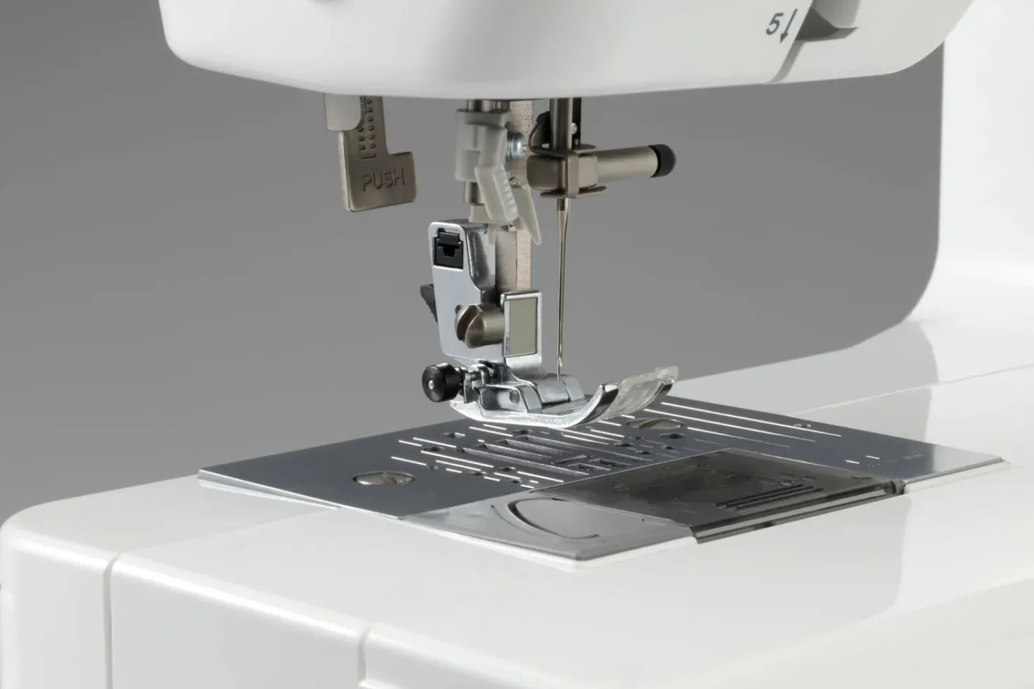 Brother - HF27 - Mechanical Sewing Machine / Symaskine